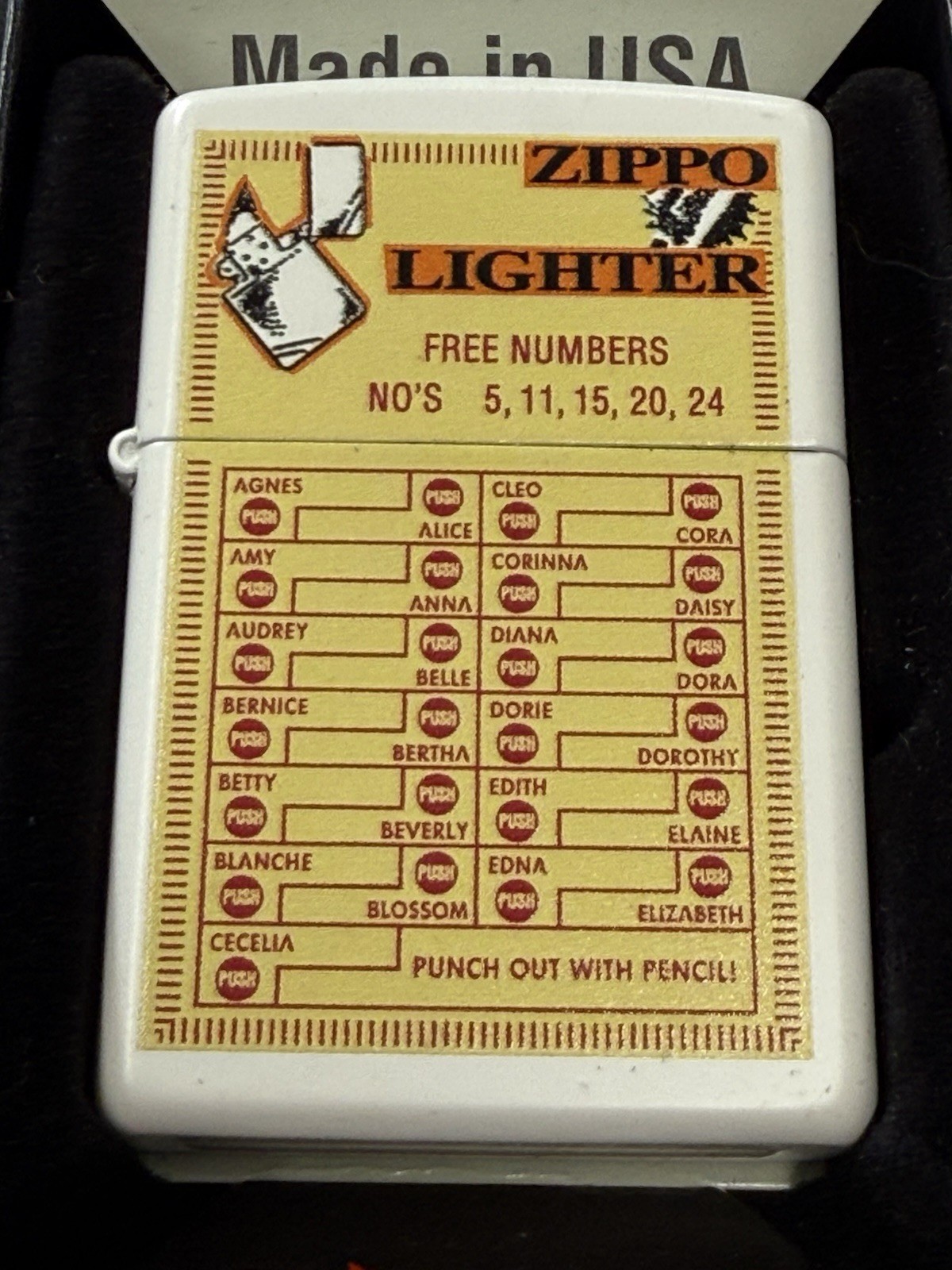 ZIPPO 2015 RETRO PUNCH BOARD WHITE MATTE LIGHTER UNFIRED IN BOX 742
