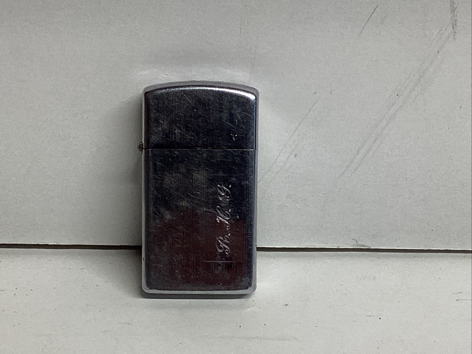 VTG OLDER~ ZIPPO MINI~DECORATED FRONT ENGRAVED