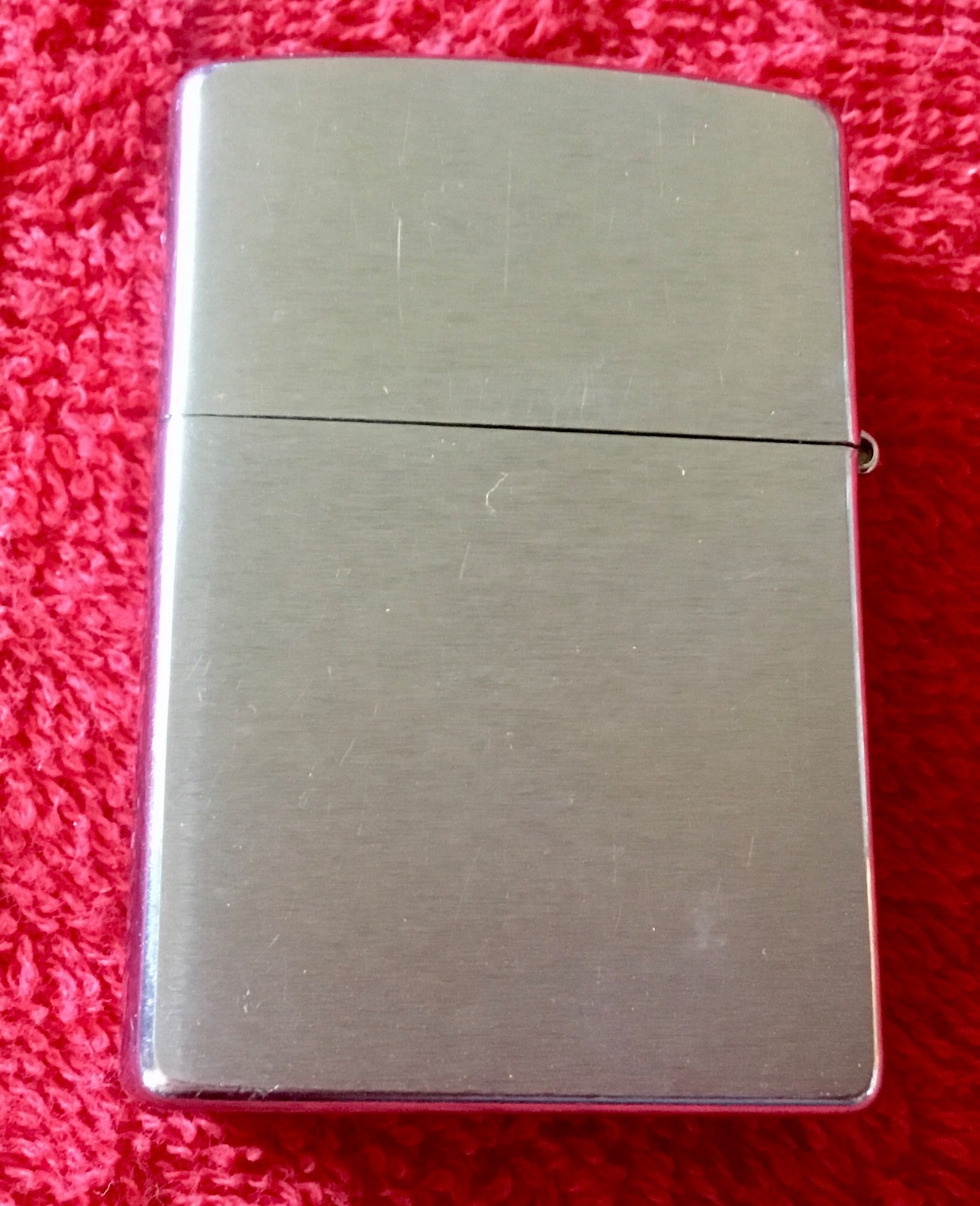 Zippo Feb 1997 Chrome Lighter w/ Gold Lighter Emblem w/6 Pack of New Flints!