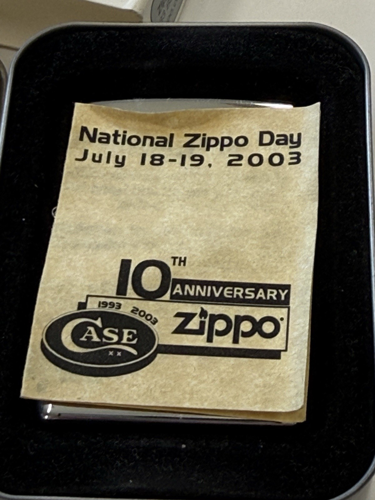 ZIPPO CASE XX 2003 NATIONAL ZIPPO DAY 10TH ANNIV LIGHTER UNFIRED N BOX A994