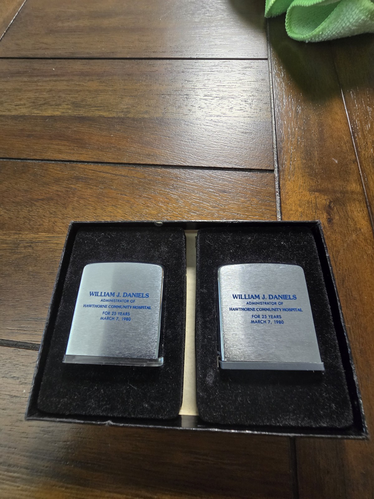 Vintage Zippo Tape Measure & Magnifier Gift Set NOS w/Original Box