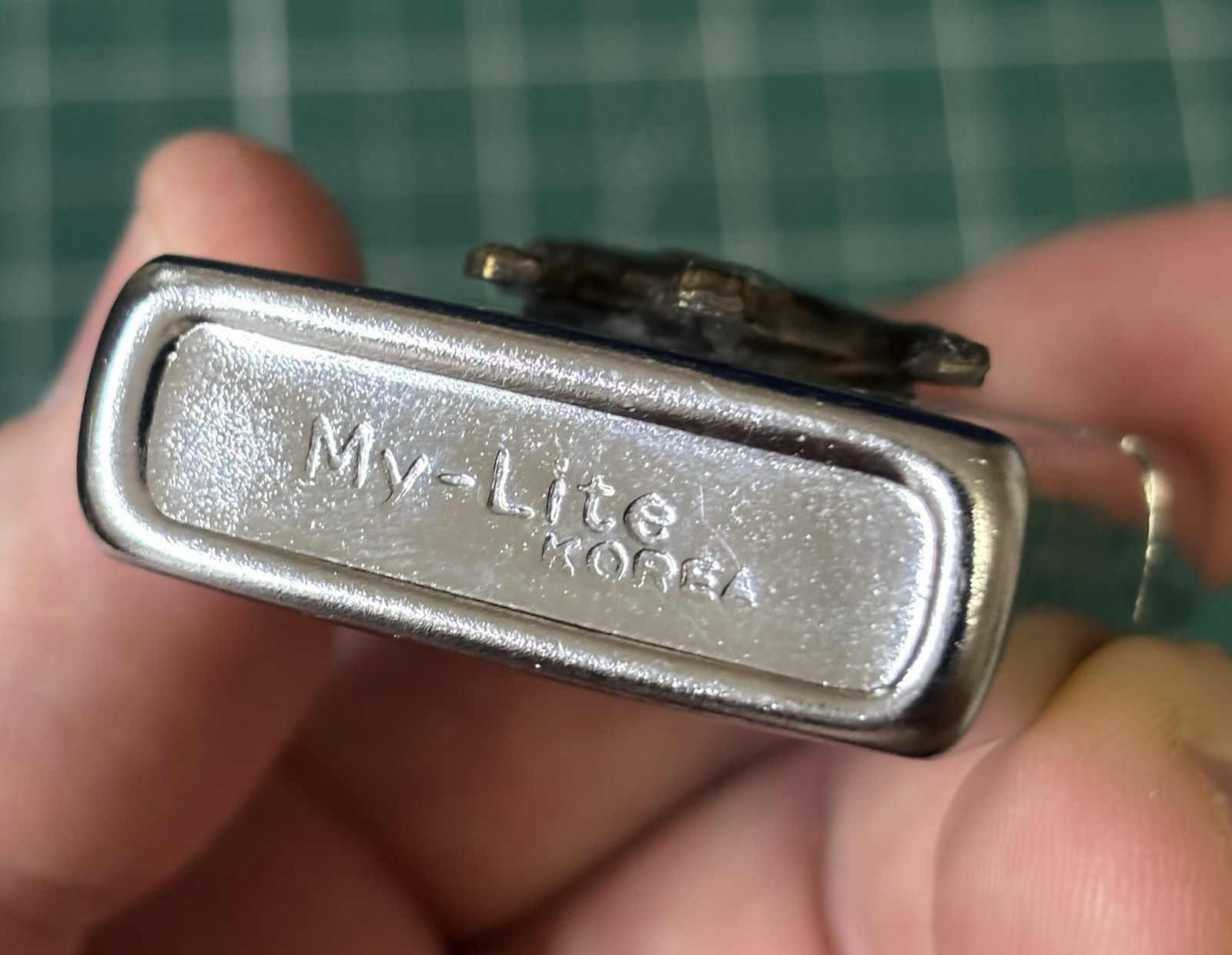 Vintage Mack Commercial Truck Rare Bull Dog Lighter