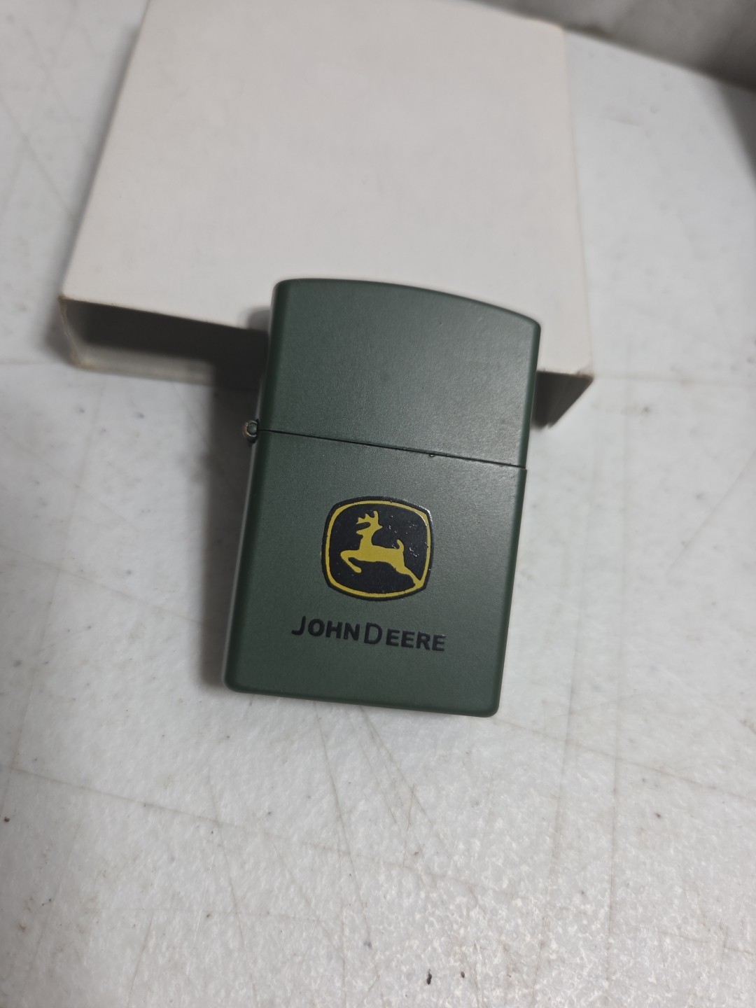 NoS – 2007 John Deere Logo Zippo Lighter – Leaping Deer – Retired – Dark Green
