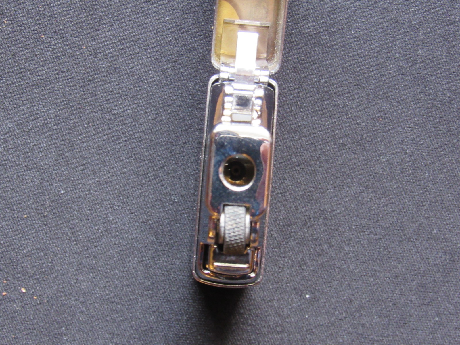 (MADE FOR CIGARS) CLASSIC CHROME ZIPPO W/ ZIPPO SOFT YELLOW FLAME BUTANE INSERT