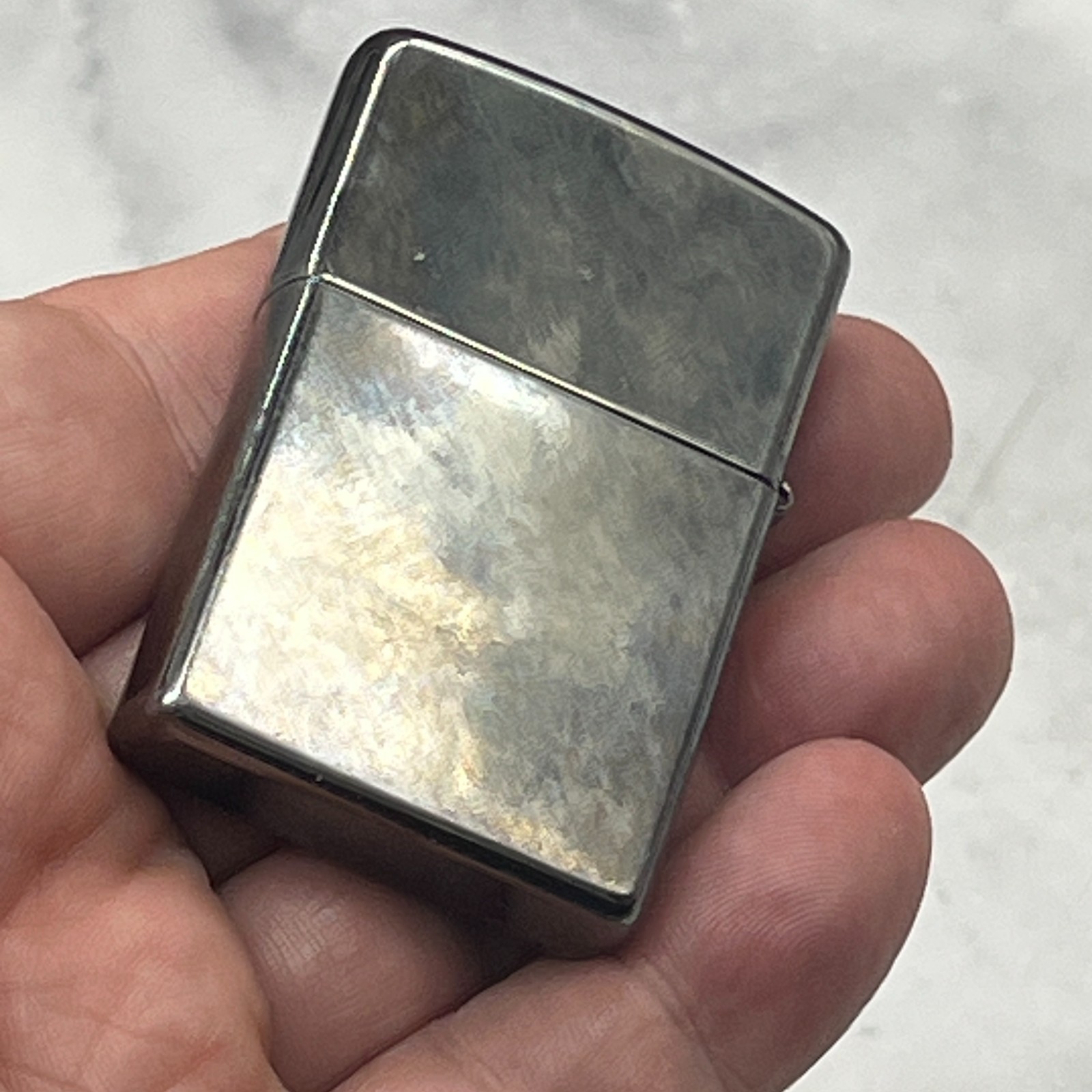 ZIPPO 2005 REMINGTON ARMS HUNTING DOG MIDNIGHT CHROME WINDPROOF LIGHTER