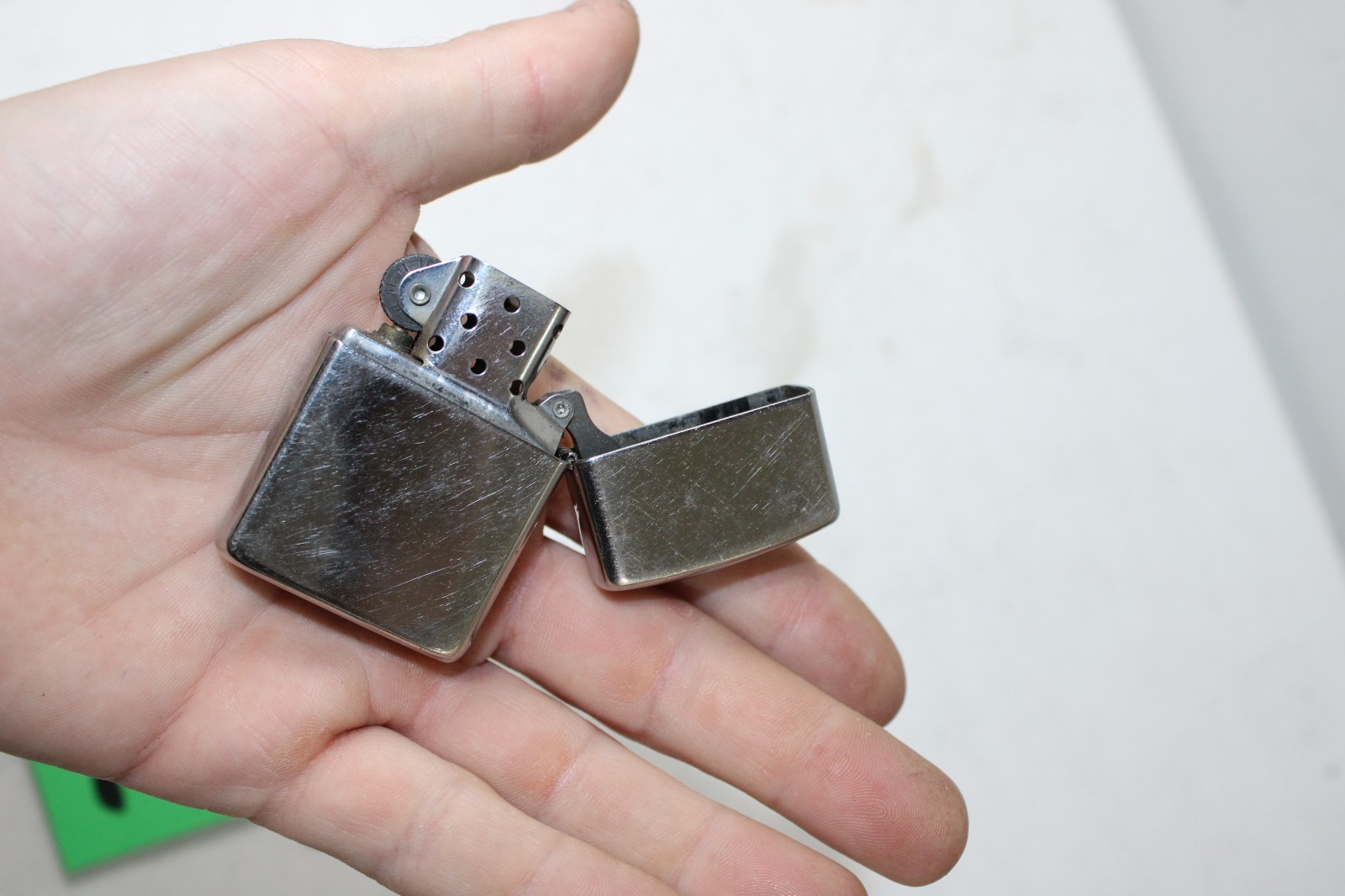 Vintage 2005 Snap-On S Logo HP Chrome Armor Zippo Lighter