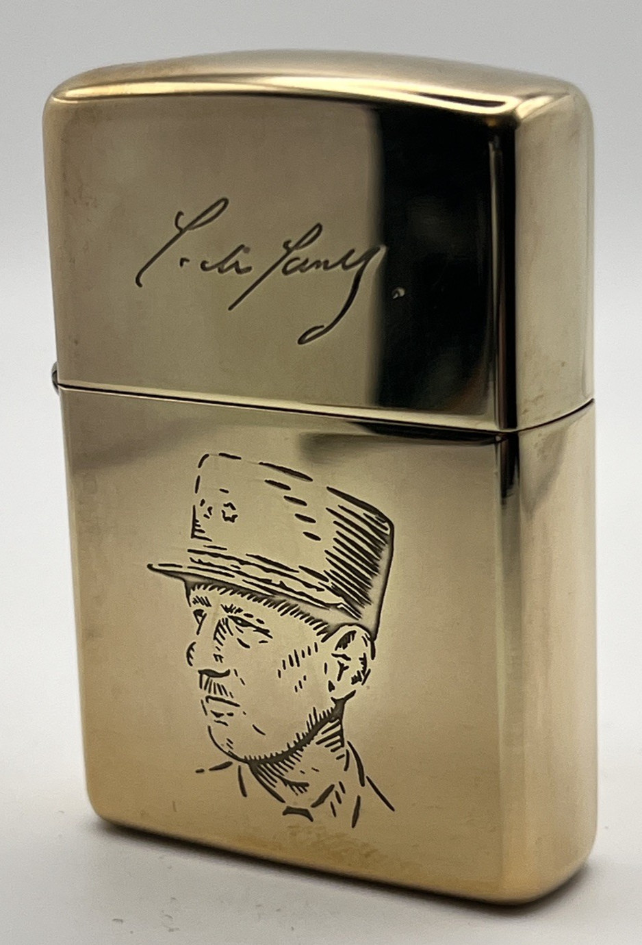 New 1994 ZIPPO Lighter D-Day WWII Normandy Allied Hero GENERAL CHARLES DE GAULLE