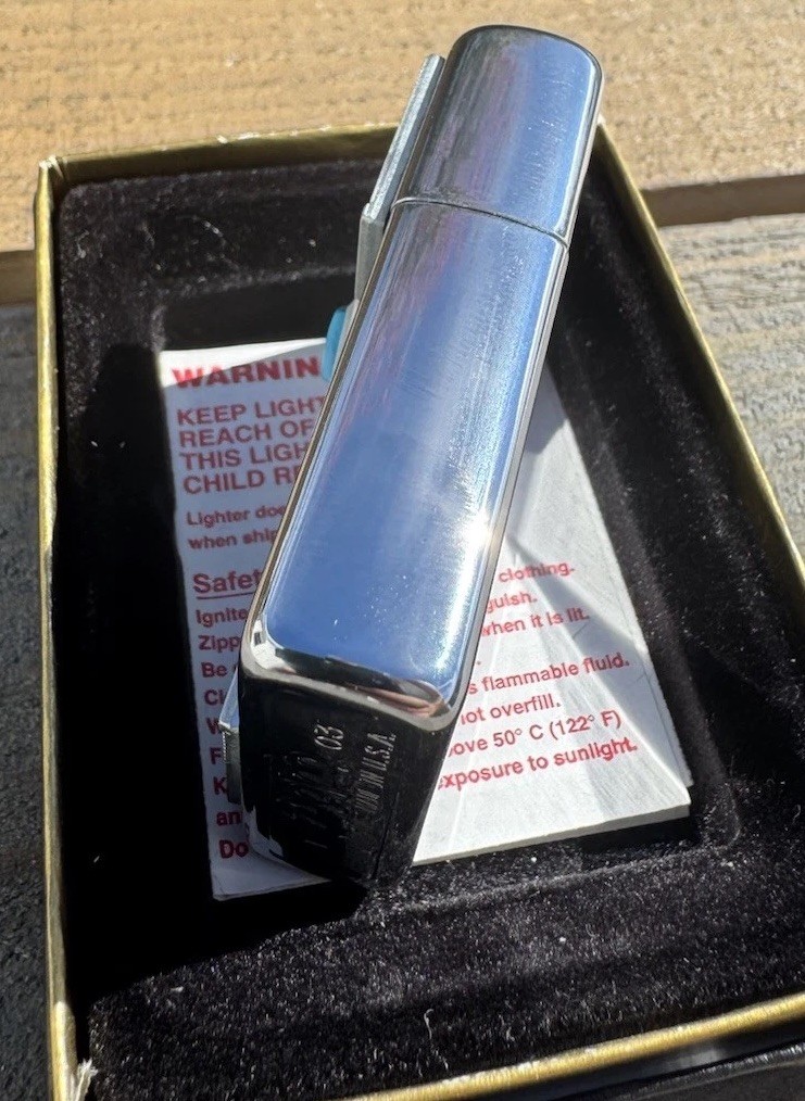 Zippo Corner Connection Lighter 20520 High Polish Chrome Turquoise Stone Mint