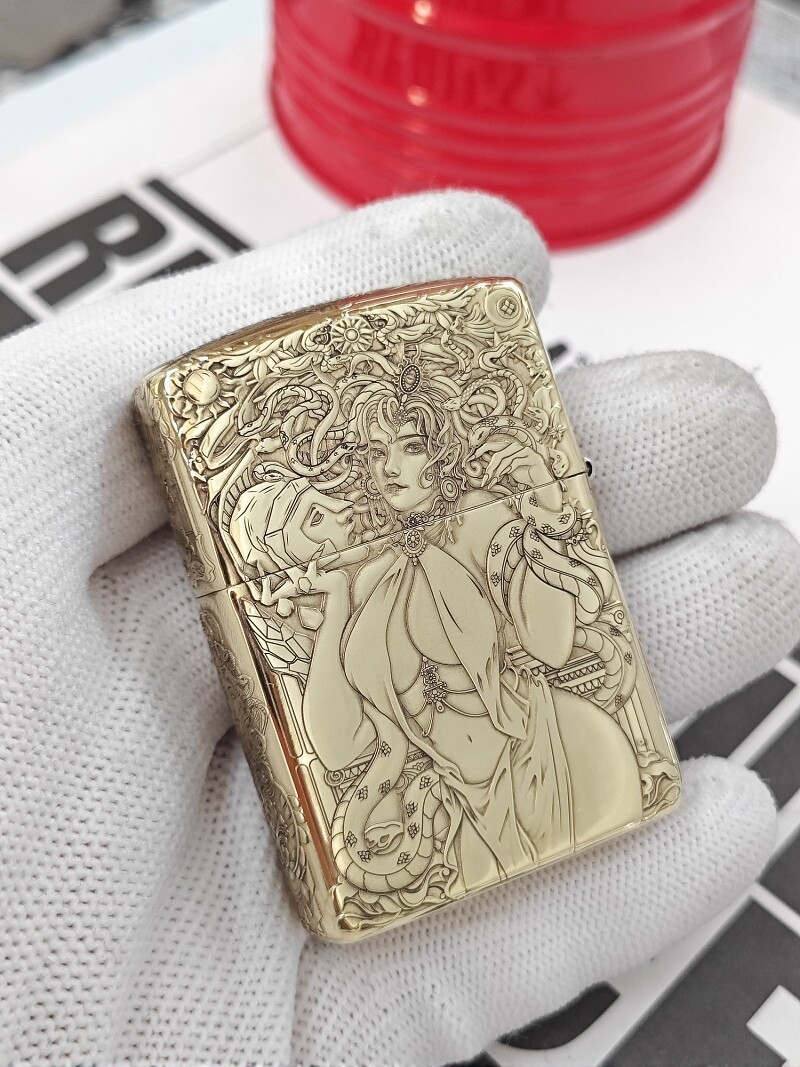 Medusa Relief 5-Sided Engraved Collectible Zippo Lighter Gift For Men