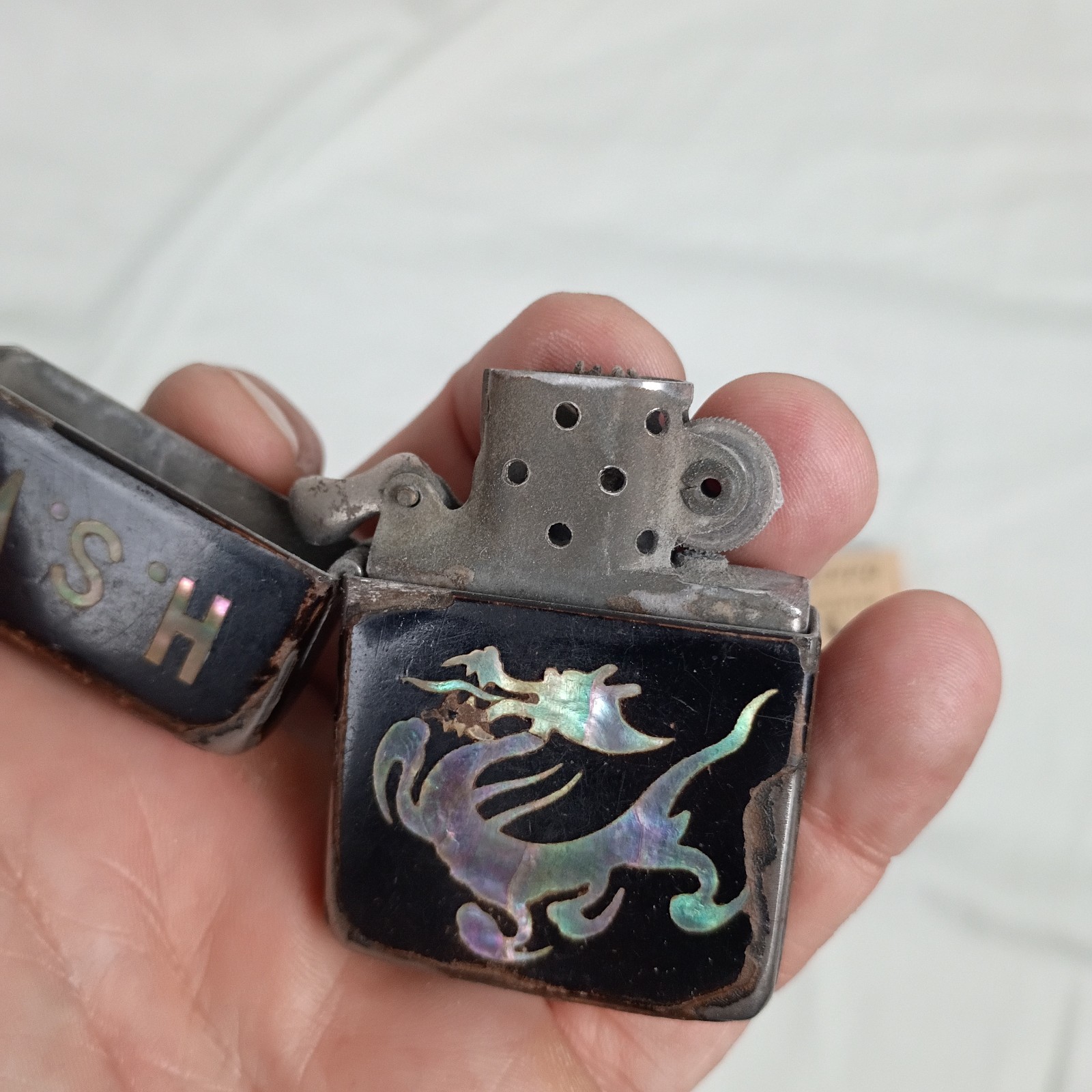 WWII Military 3 Barrel Hinge Zippo Black Crackle Lighter in Box Mother Of Pearl
