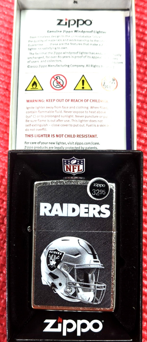 Zippo 48435 NFL Las Vegas Raiders Helmet Logo Silver Lighter New old stock