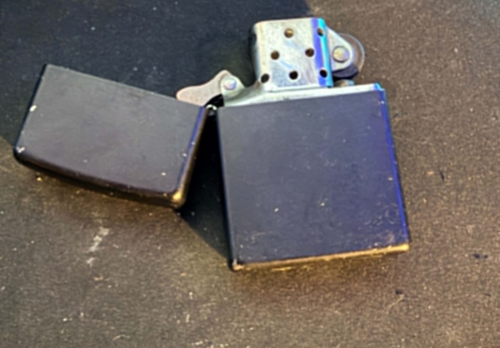 Zippo Classic Matte Black Lighter ( USED )