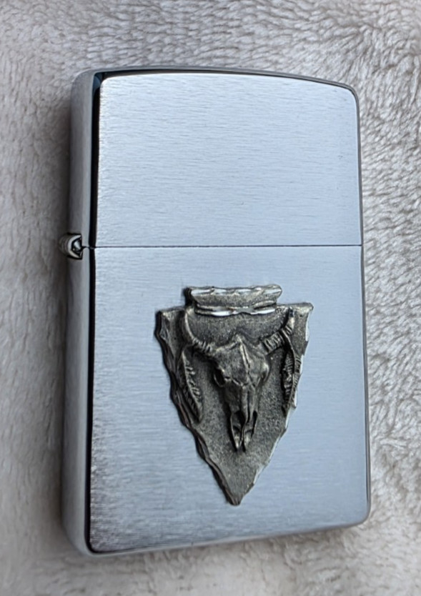 Zippo Lighter 2001 Gift Kit: Buffalo Arrowhead Lighter, Fluid and Flints, New