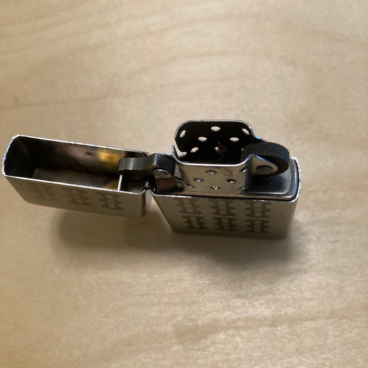 Zippo Oil Lighter, Silver