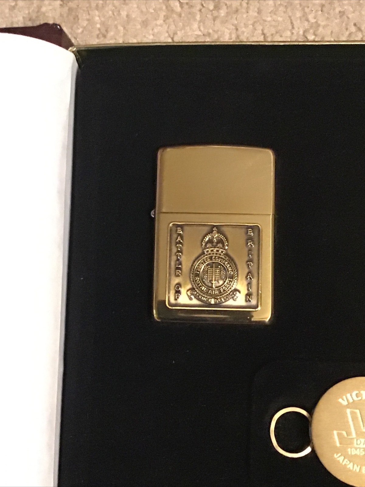 Zippo „Vol 1 World War II“ Zippo Lighter Set Mint With Stickers In Case RARE
