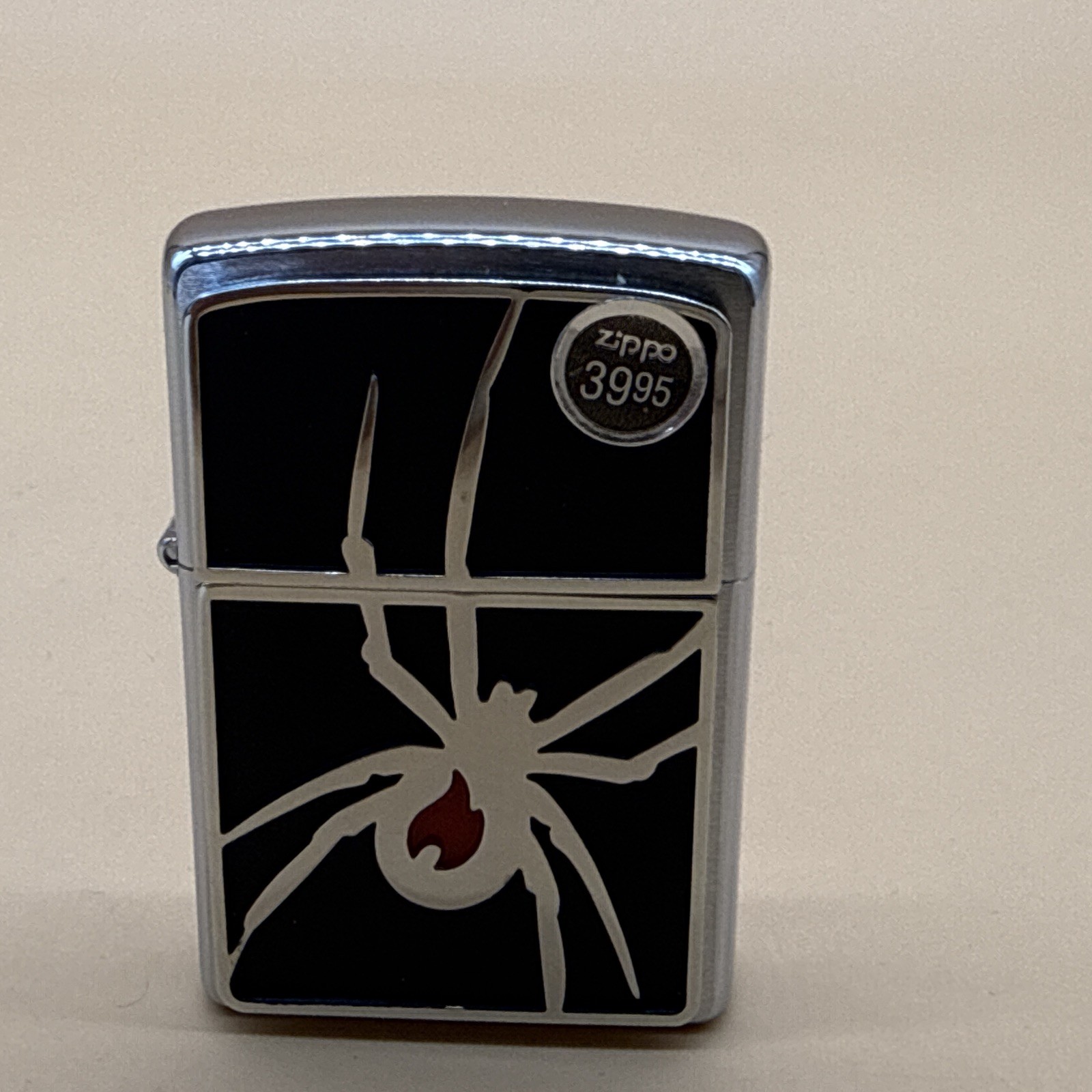 2007 Zippo Lighter Black Widow Spider Bradford USA New READ
