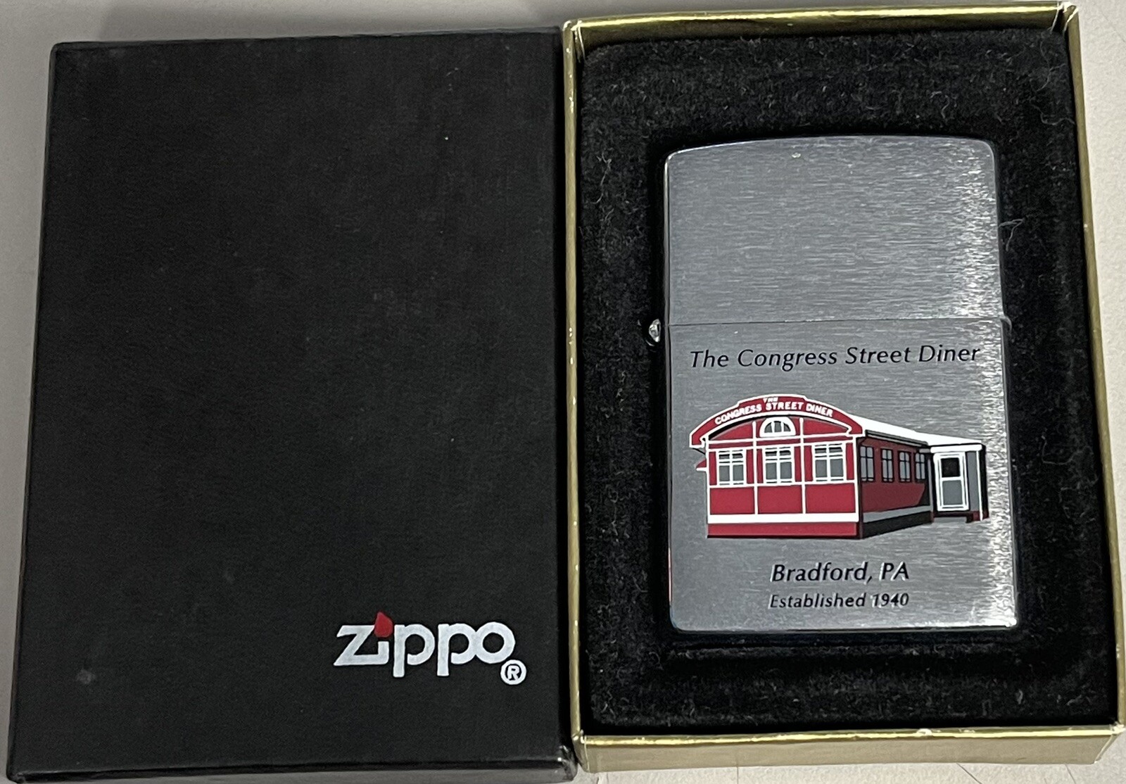 ZIPPO 2007 THE CONGRESS STREET DINER ESTABLISHED 1940 LIGHTER UNFIRED N BOX B464