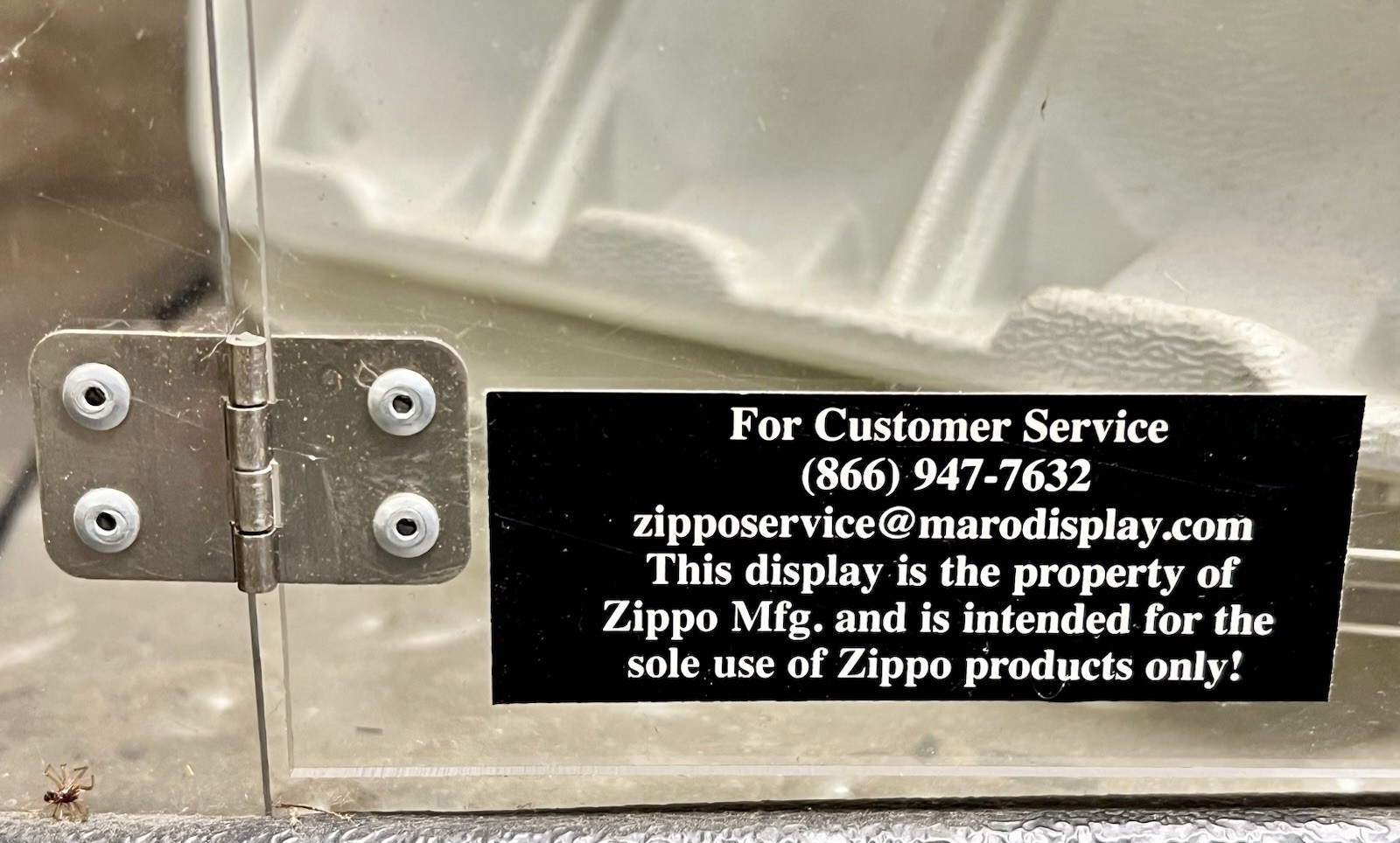 Large Zippo Counter Top Rotating Display Case Lights & Spin 96 Lighters 37x15x15