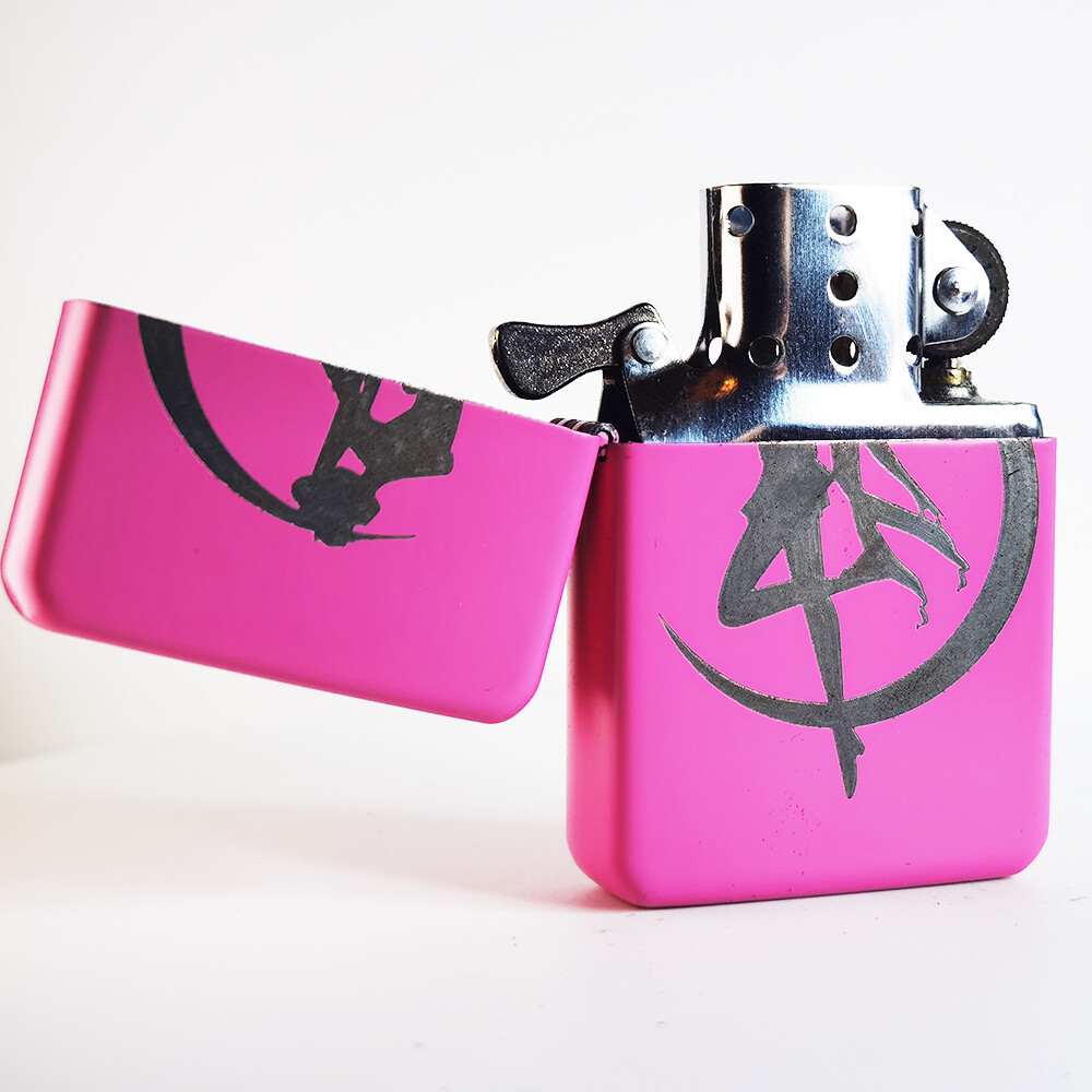 BRAND NEW –  DESIGNED BRUSHED STYLED CIGARETTE PETROL LIGHTER – SAILORMOON
