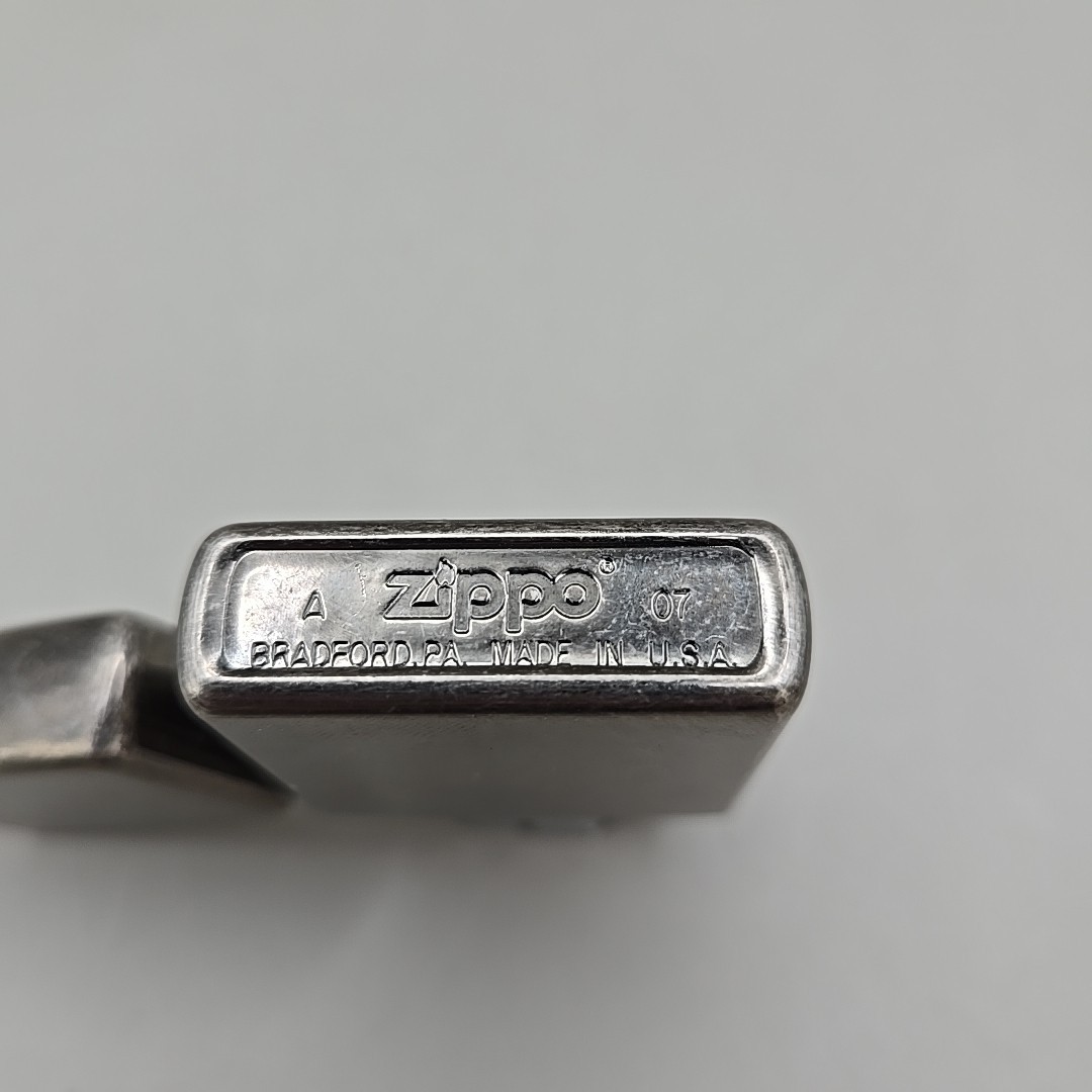 Zippo 2007 A 07 Silver Brushed Chrome Flip Top Pocket Lighter Made In USA