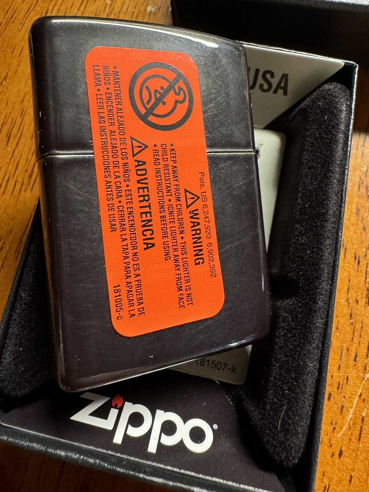 Zippo Cannabis Emblem Textured Lighter – 48123 – New
