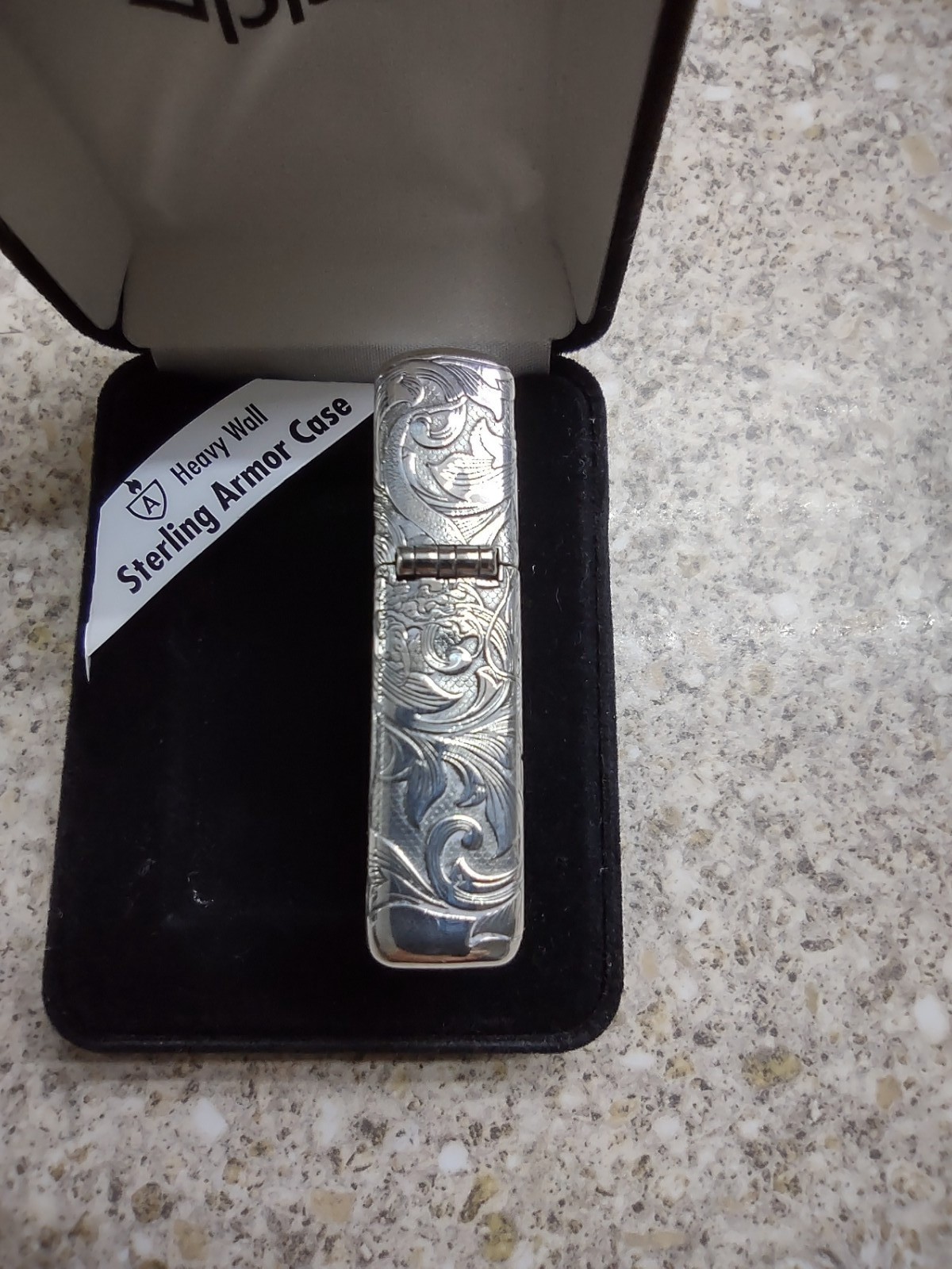 Zippo – Solid Sterling Silver – Armoured Case Unique Dragon Carved New & Unused