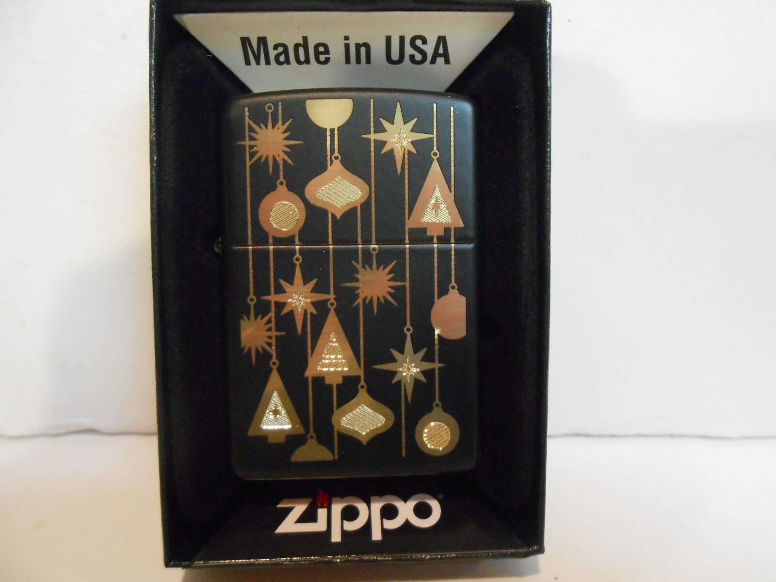 Zippo Christmas Season’s Greeting / Happy holiday Dealer Thank Lighter 2021