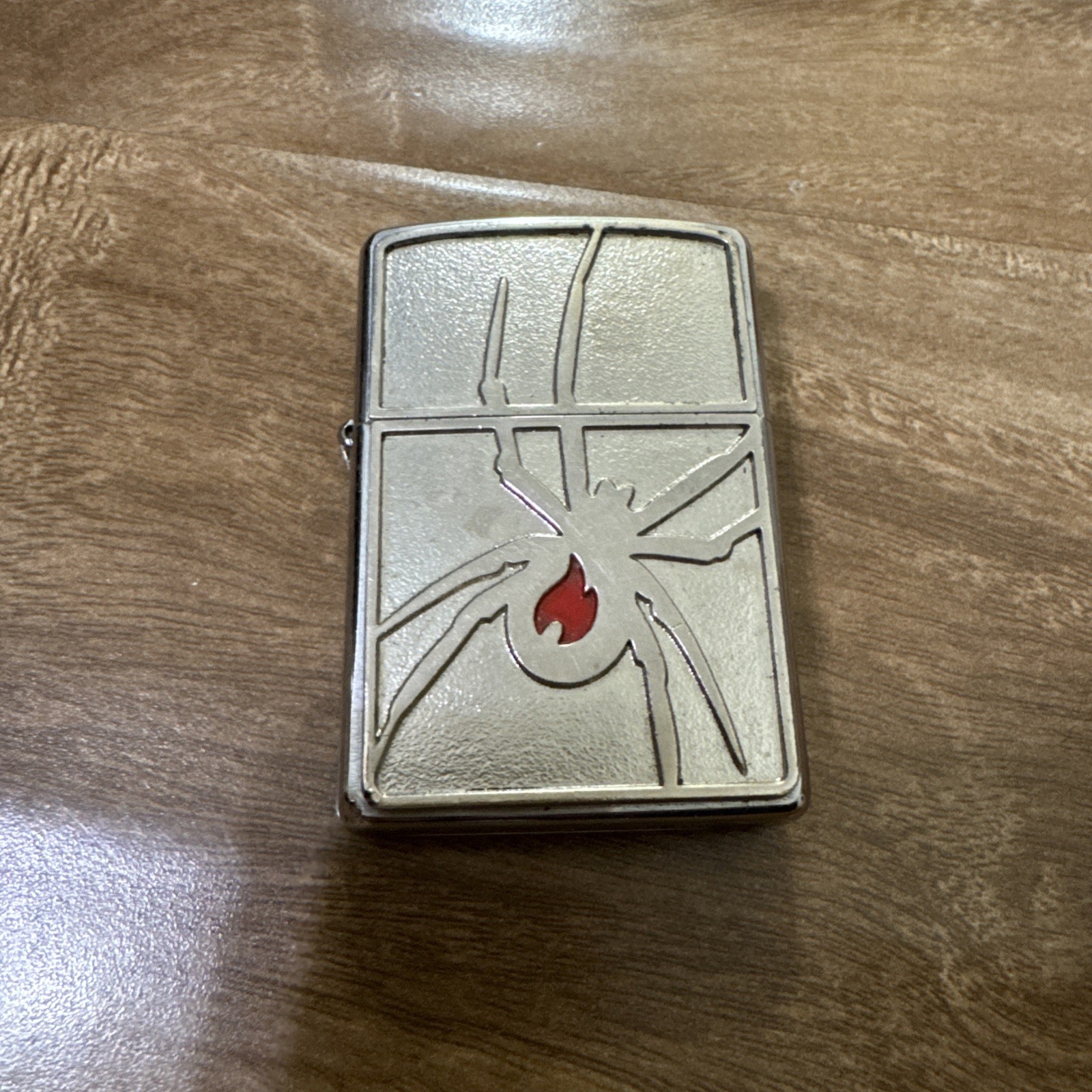 ZIPPO Lighter ARACHNO red FLAME SILVER BLACK WIDOW SPIDER A 07 untested