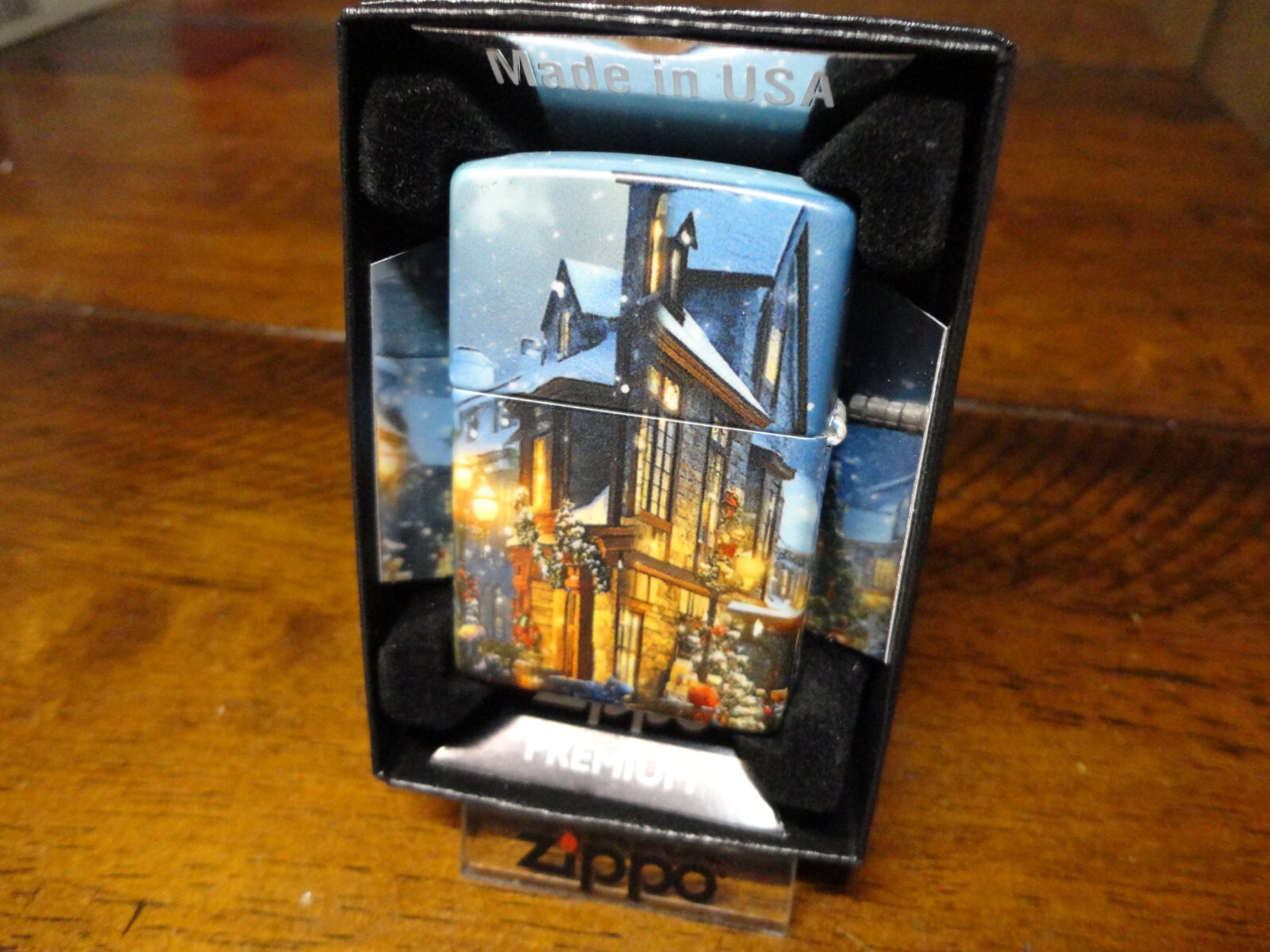 MERRY CHRISTMAS TREE STAR WITH ZIPPO LOGO 540 DESIGN ZIPPO LIGHTER MINT 2024