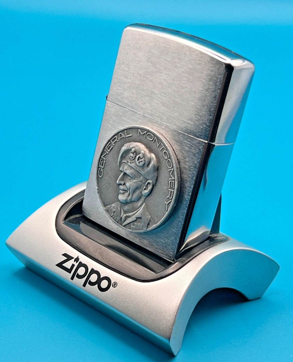 Brand New 2006 ZIPPO Lighter GENERAL MONTGOMERY Retro Coin Emblem Brushed Chrome