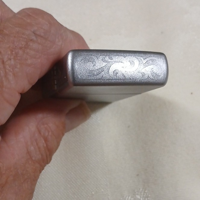 Zippo Engraved „MJC“ Lighter Decorative Scrollwork Edges Silver Collectible