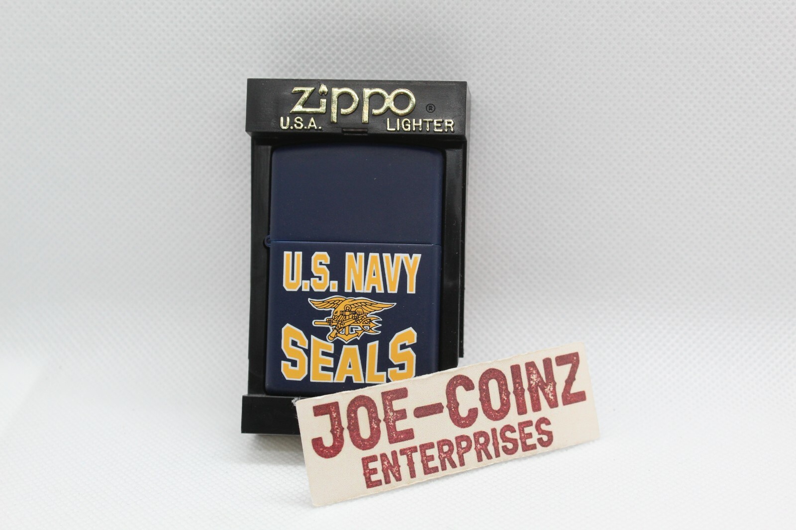 U.S. NAVY SEALS RETRO ZIPPO LIGHTER NAVY BLUE PAINTED FINISH #786 BOXED. NEW