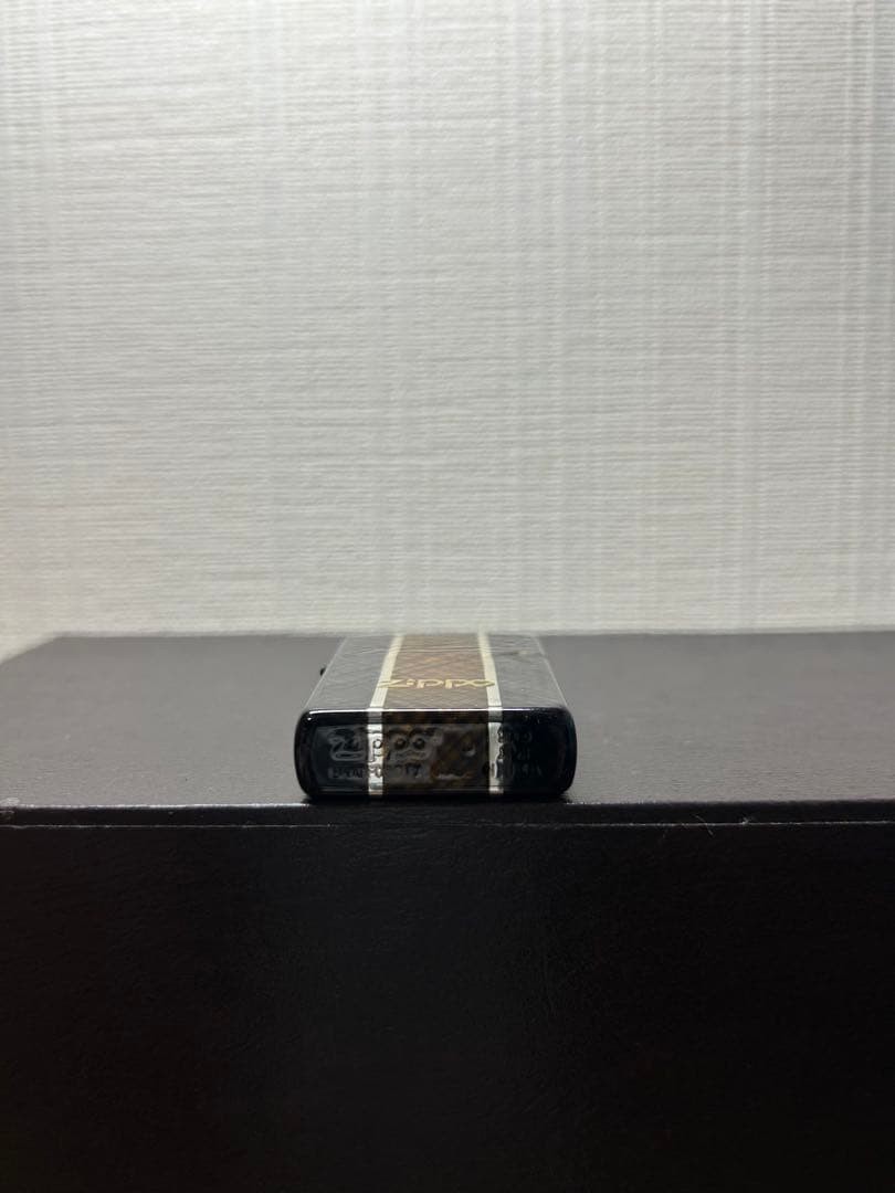 ZIPPO: GFL (Glass Lacquer)