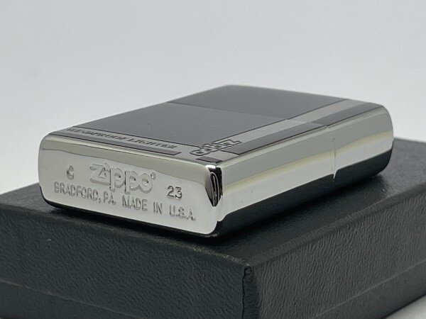 Zippo Oil Lighter Classical Design Logo Silver Black Regular Case Japan