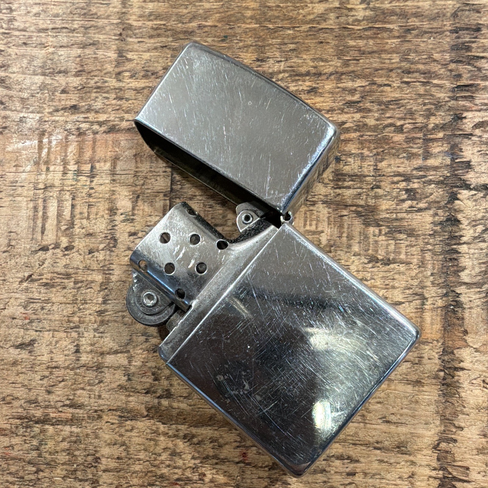 Zippo Windproof Silver Lighter Case Bradford, PA Made in U.S.A. 07