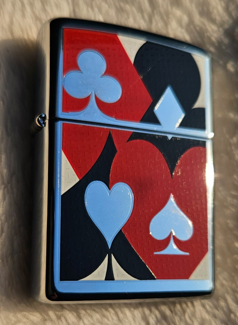 Zippo Lighter 2007 Suited, Heart, Diamond, Club, Spade, Textured Surface, New