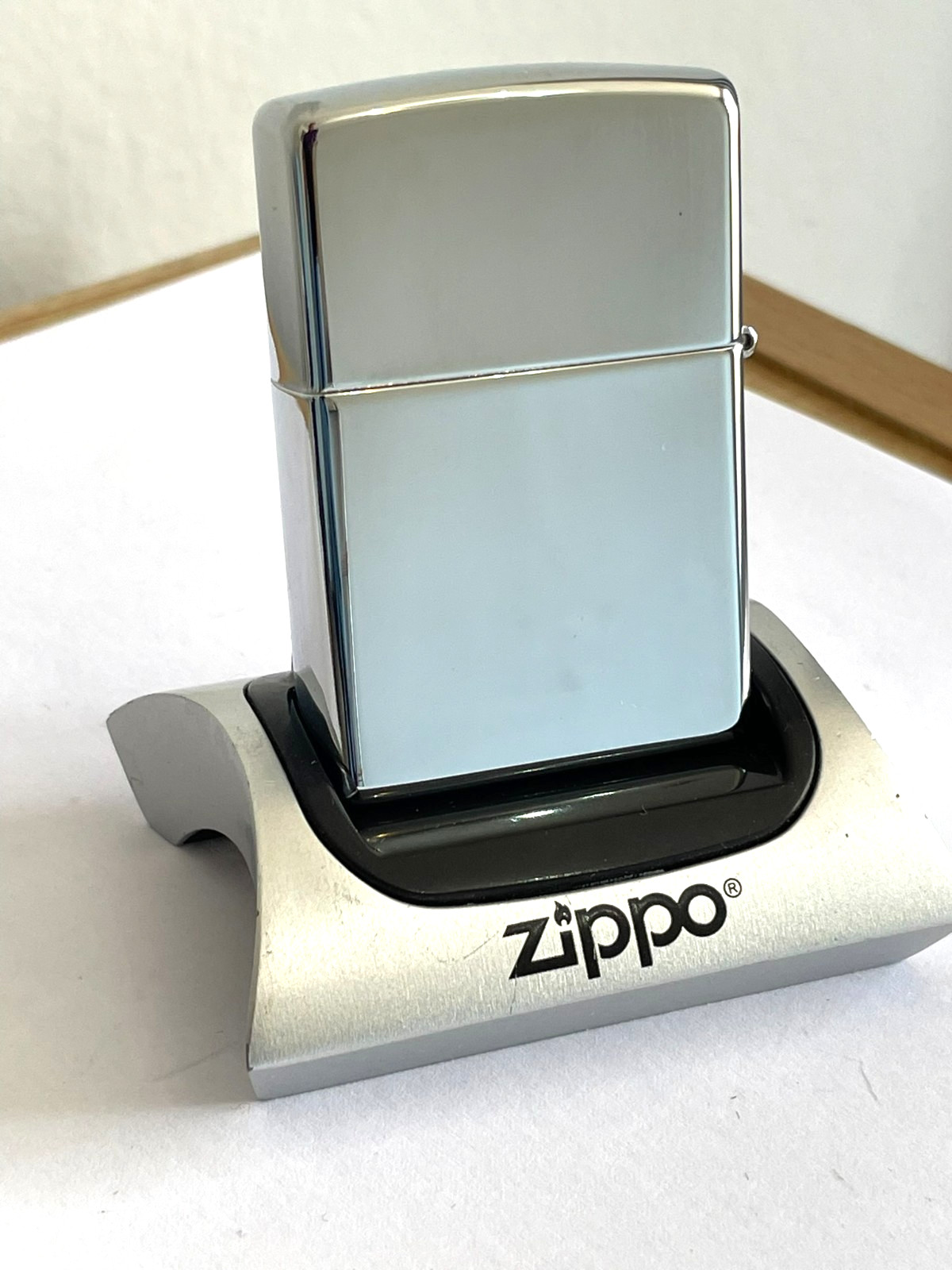 🔥 (New) ZIPPO LIGHTER – 2003 HMS YORK Royal Navy BOXED & UNFIRED 🔥