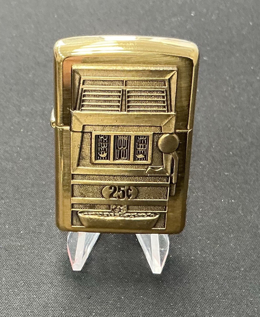1997 ZIPPO BRASS BARRETT SMYTHE SURPRISE EMBLEM SLOT MACHINE Jackpot ~ Sealed