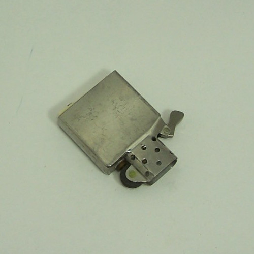 Zippo Lighter Insert / 16 Hole Chimney / New Flint