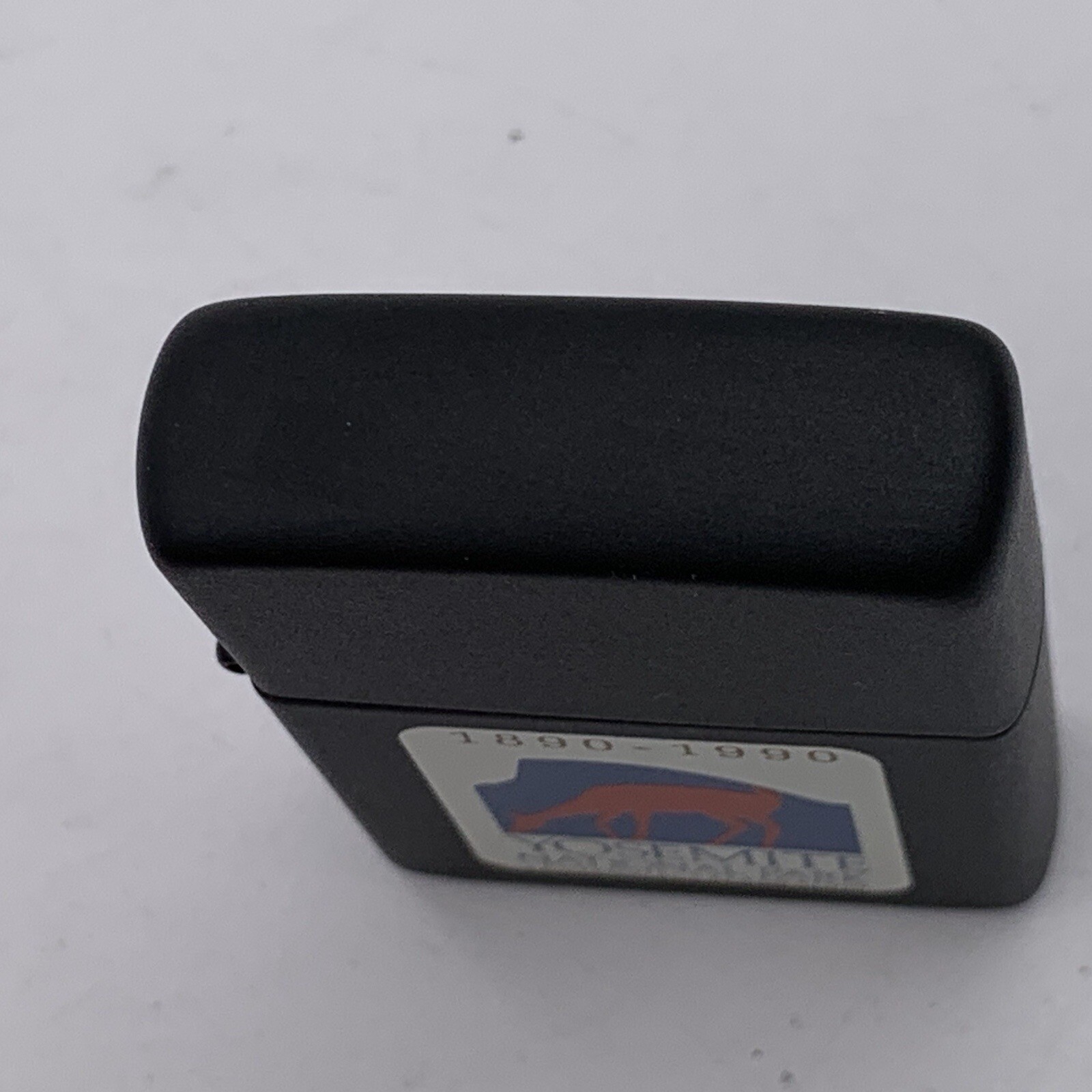 VTG 1990 YOSEMITE NATIONAL PARK ZIPPO LIGHTER New Unfired Centennial Celebration