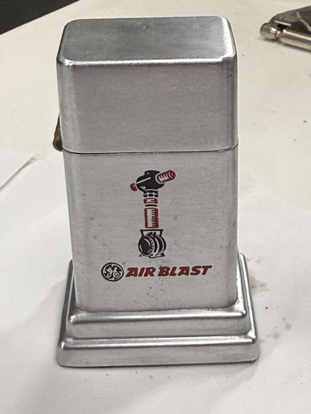 ZIPPO GE GENERAL ELECTRIC AIR BLAST BARCROFT TABLE LIGHTER #496