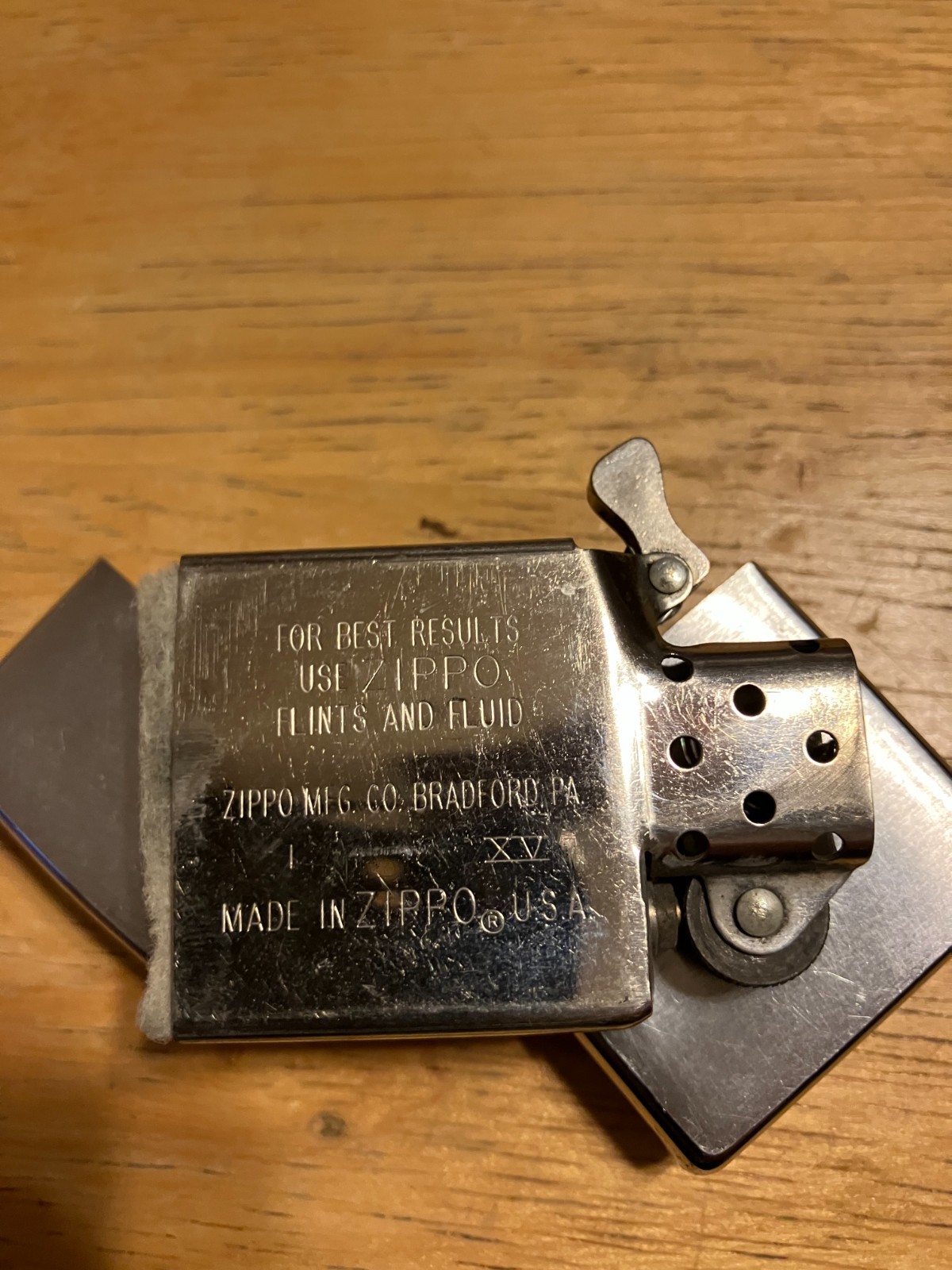 Zippo High Polish Chrome Lighter