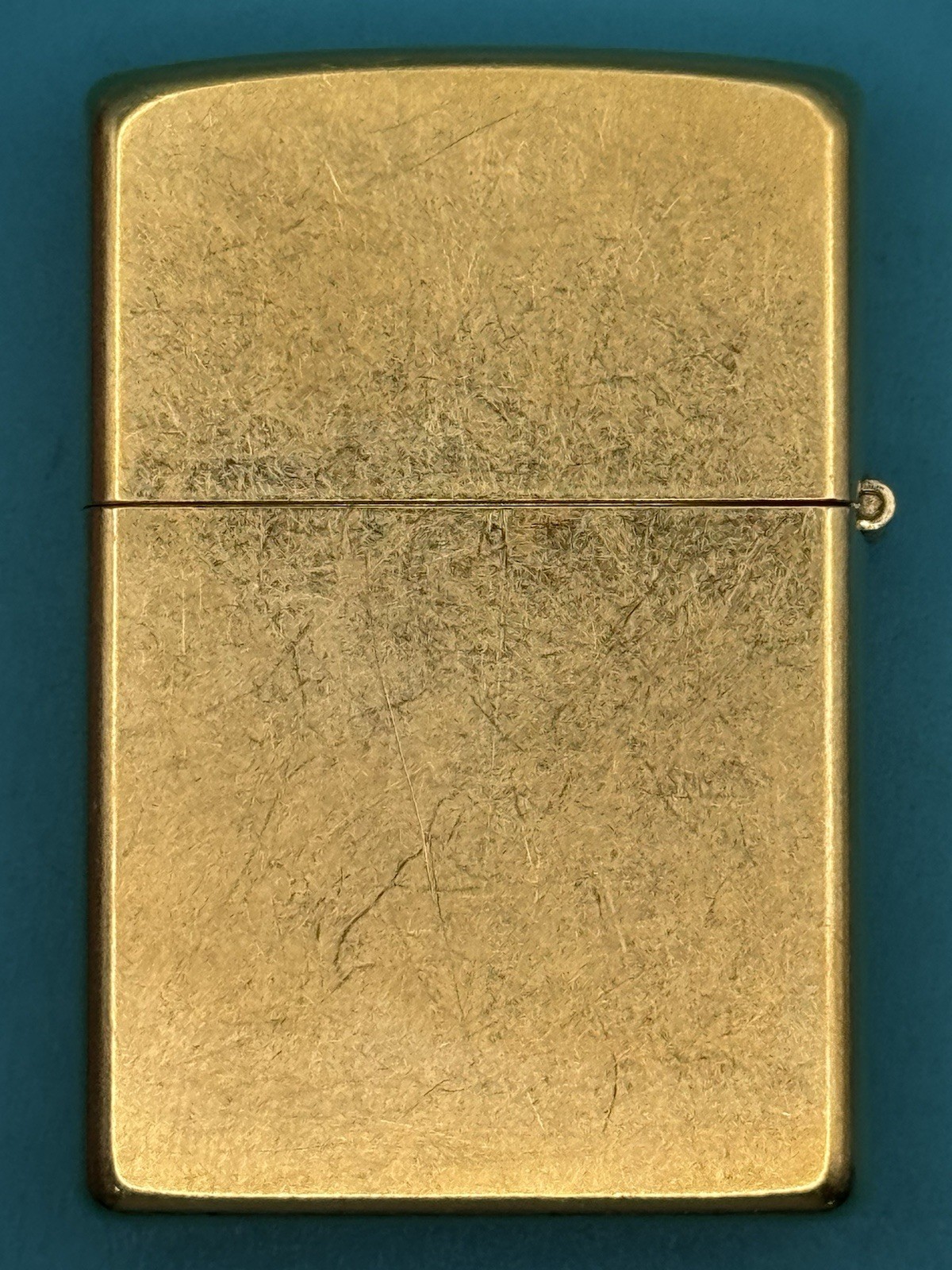 Vintage 2007 Retro Flame Gold Zippo Lighter NEW **READ