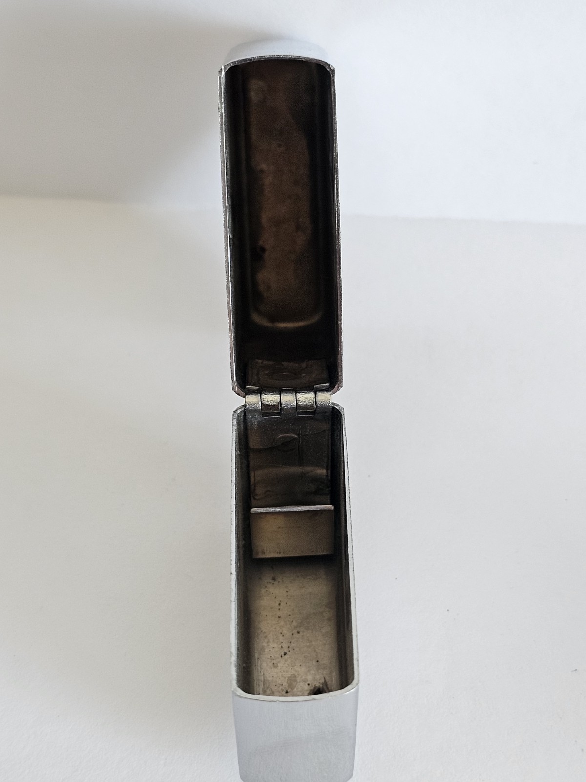 Vintage 1960 Zippo Lighter Pat 2517191 Paramount Auto Supply Co. Philadelphia