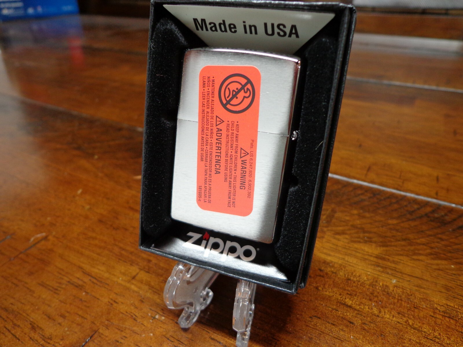ZIPPO 1960’S 29 CENT PLASTIC FUEL CAN BOTTLE DESIGN ZIPPO LIGHTER MINT IN BOX