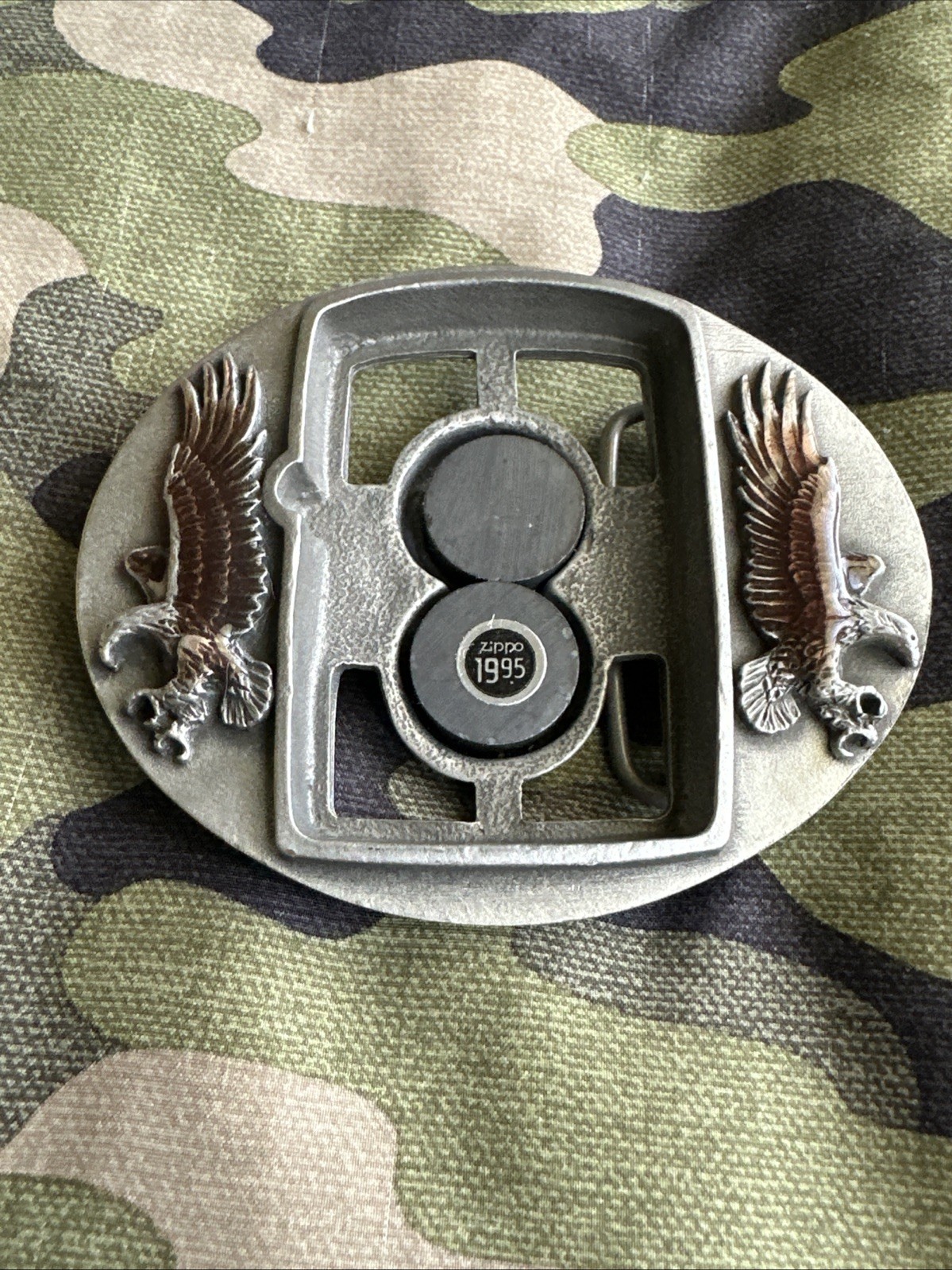 Vintage Zippo Belt Buckle – Siskiyou U7-4 USA – Attacking Eagles w/Box