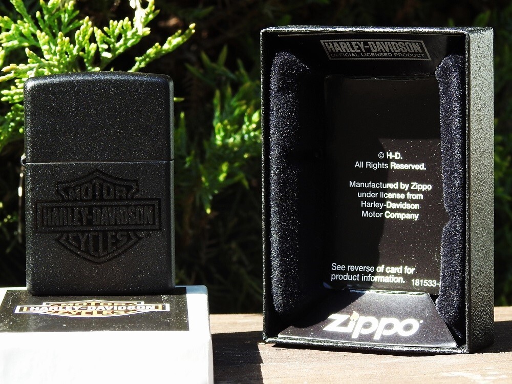 Zippo Lighter – Harley Davidson – HD Bar and Shield – Graphite – Black – # 24678