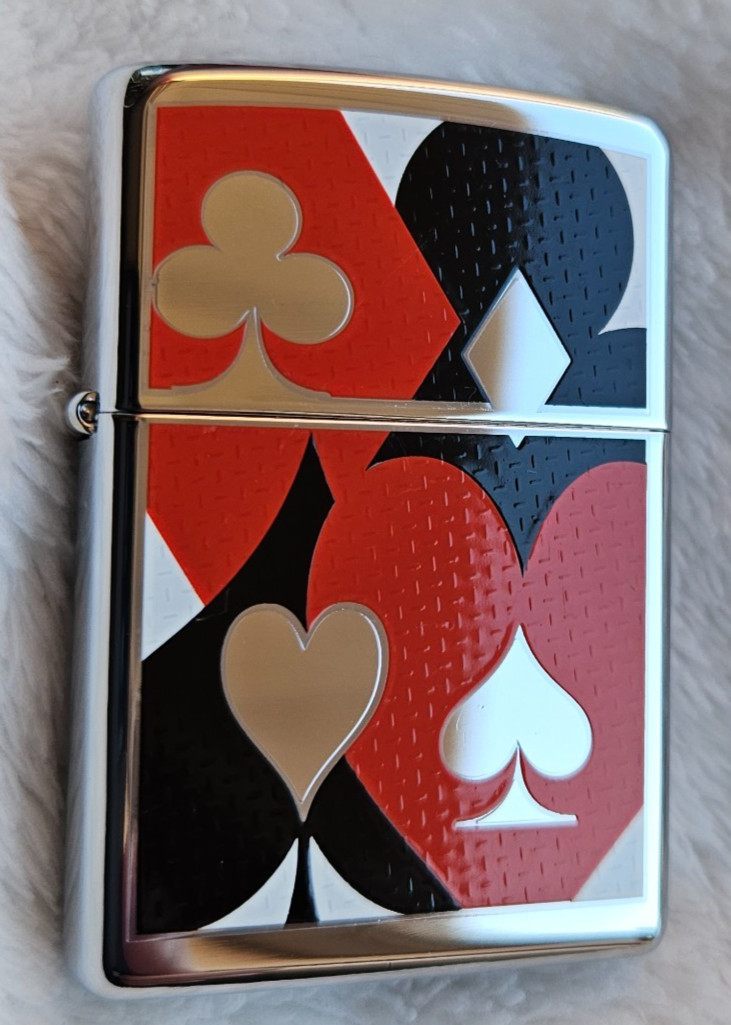 Zippo Lighter 2007 Suited, Heart, Diamond, Club, Spade, Textured Surface, New