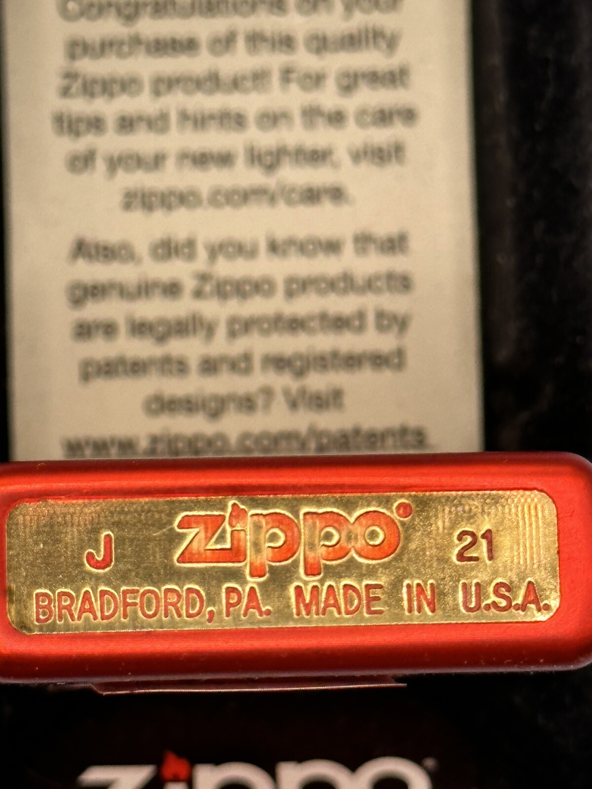 2021 Chinese Dragon & Temple Red Metallic Zippo Lighter NEW
