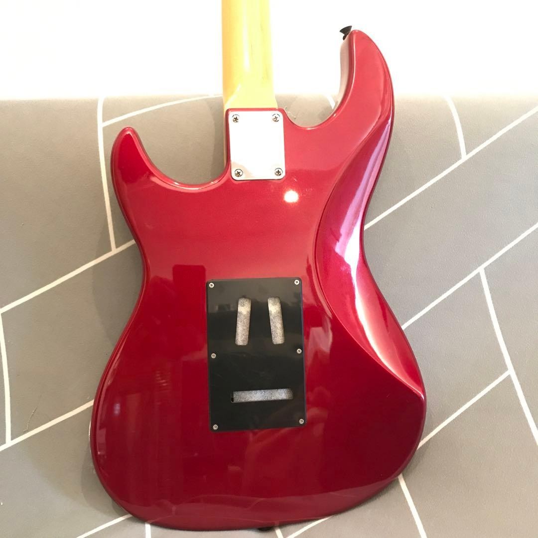 Helios S305 Stratocaster HSS